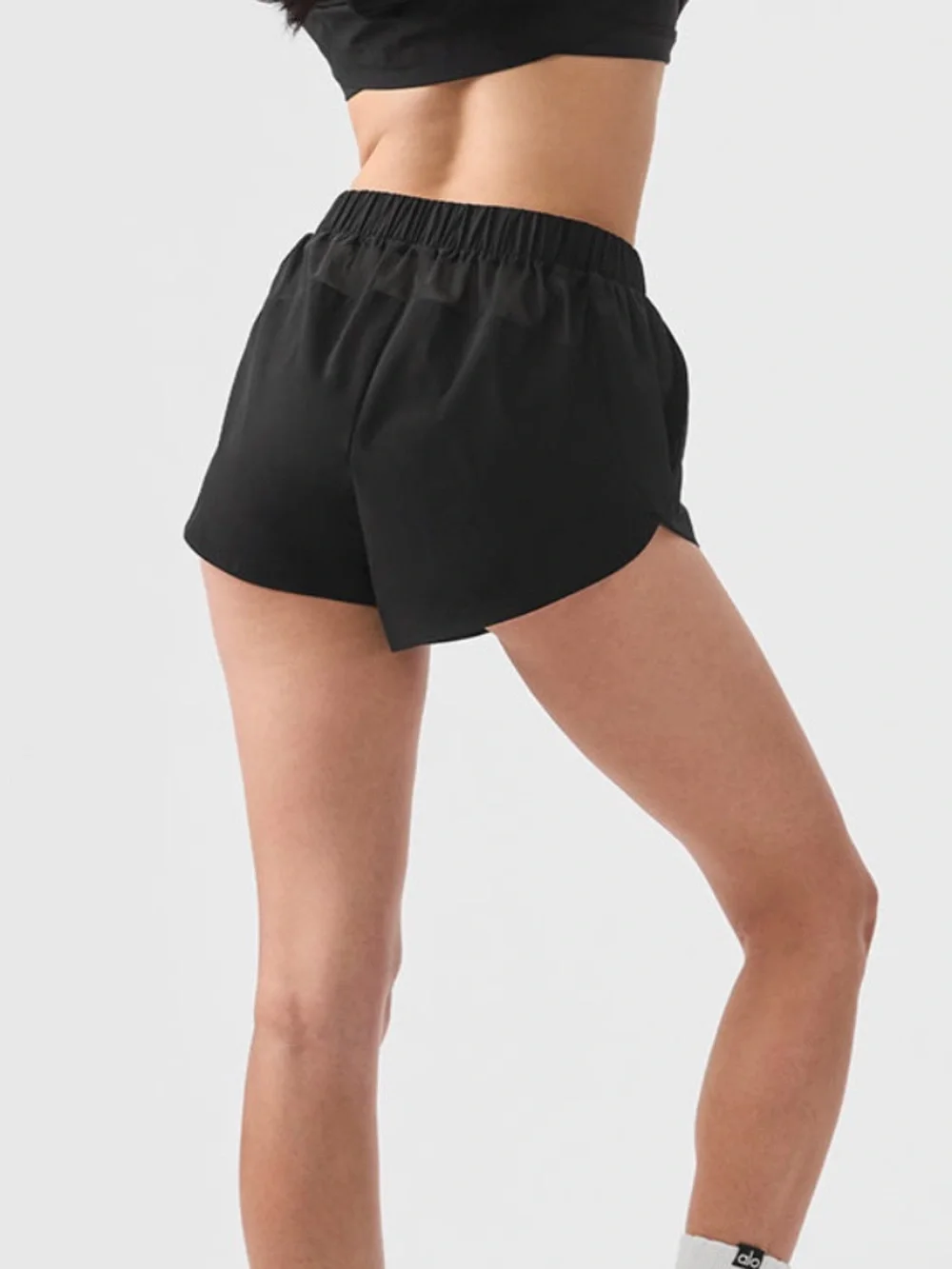 Alo black dolphin playmaker short L